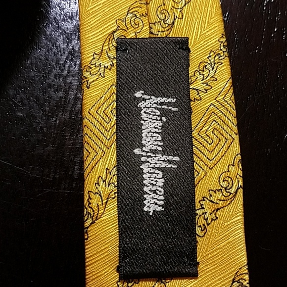 GIANNI Versace Zebra Yellow Print Vintage Tie - Picture 3 of 5